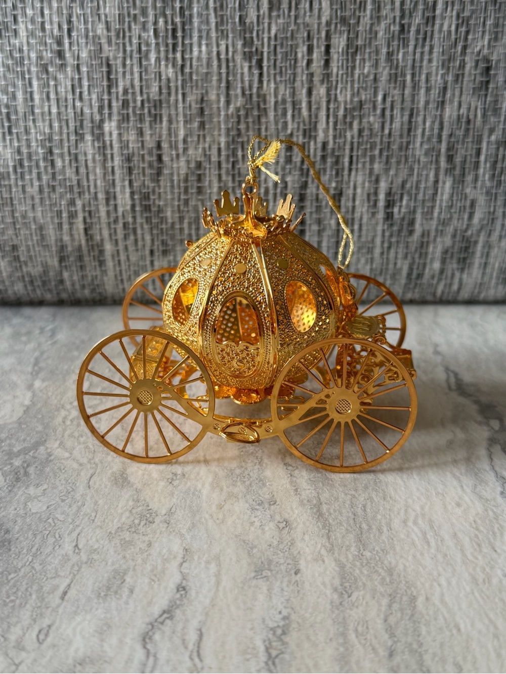 Danbury Mint Cinderella’s Carriage Ornament 1995 Fantasy Coach Retired No Box